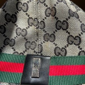 Gucci bucket hat